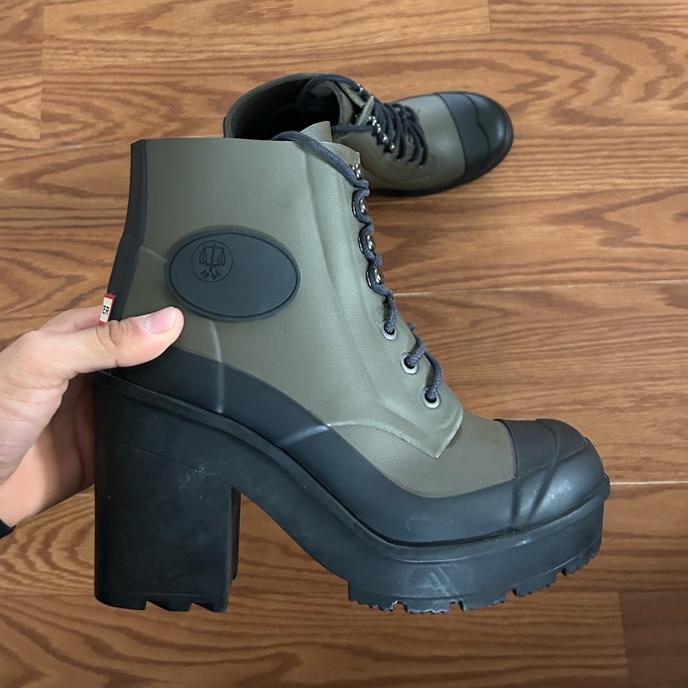Womens Hunter Original Block Heel Lace Up Rainboots - Swamp Green/Black